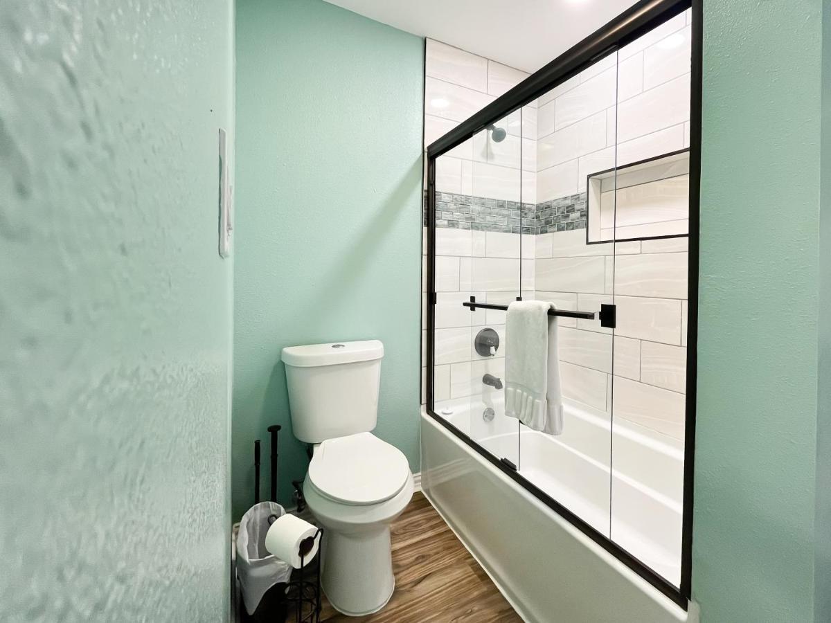 Rockport Waterfront Condo With A View Exteriör bild