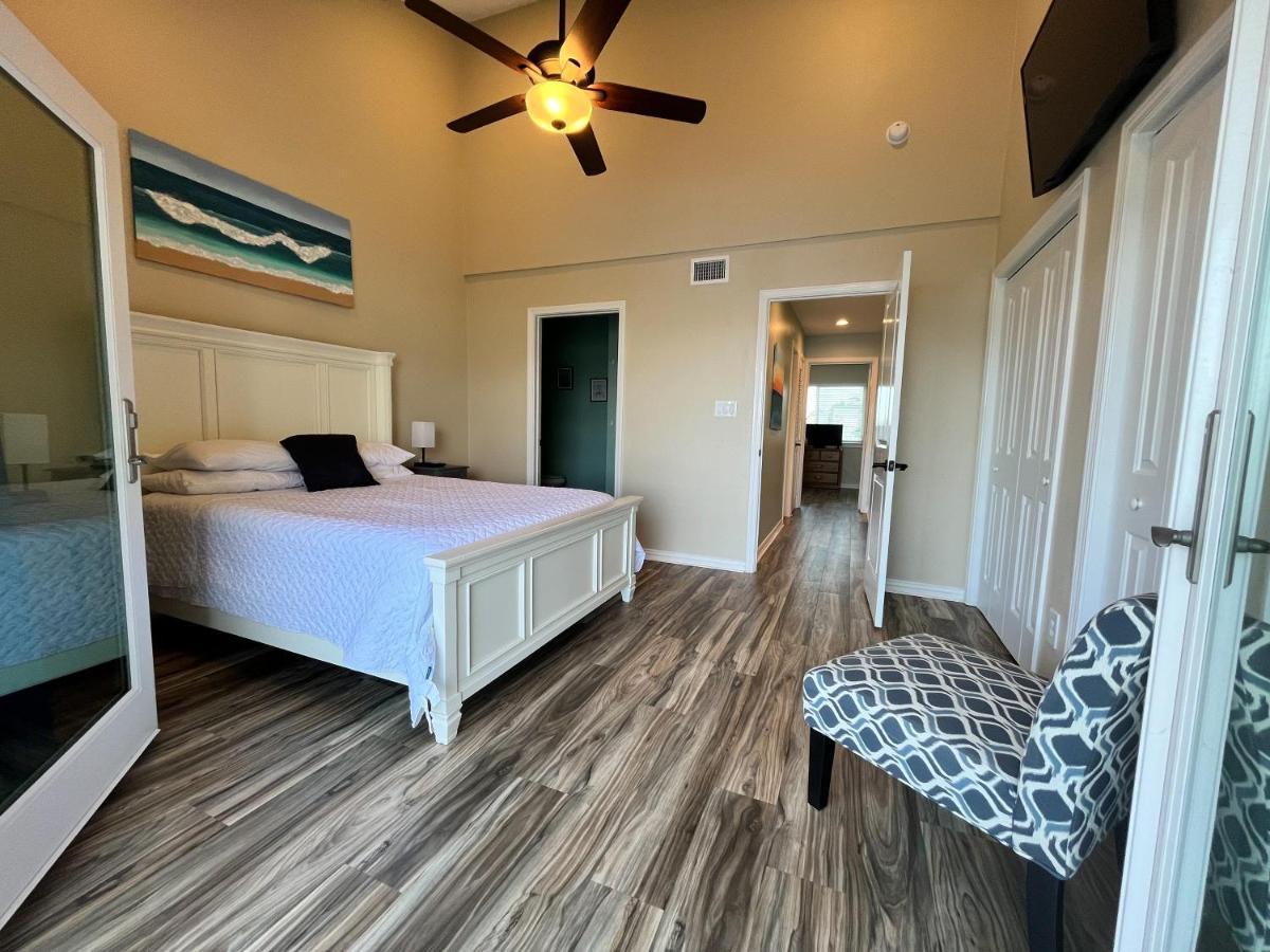 Rockport Waterfront Condo With A View Exteriör bild