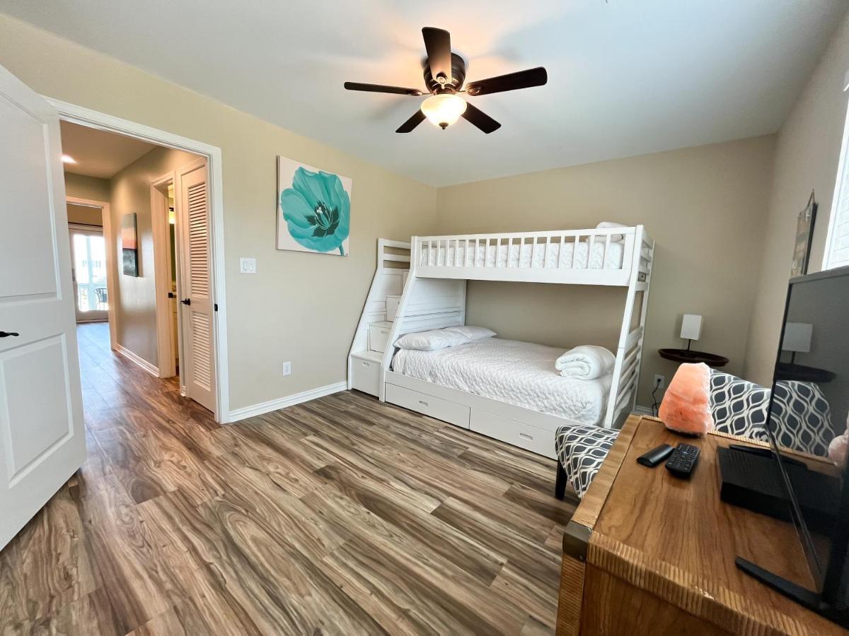 Rockport Waterfront Condo With A View Exteriör bild