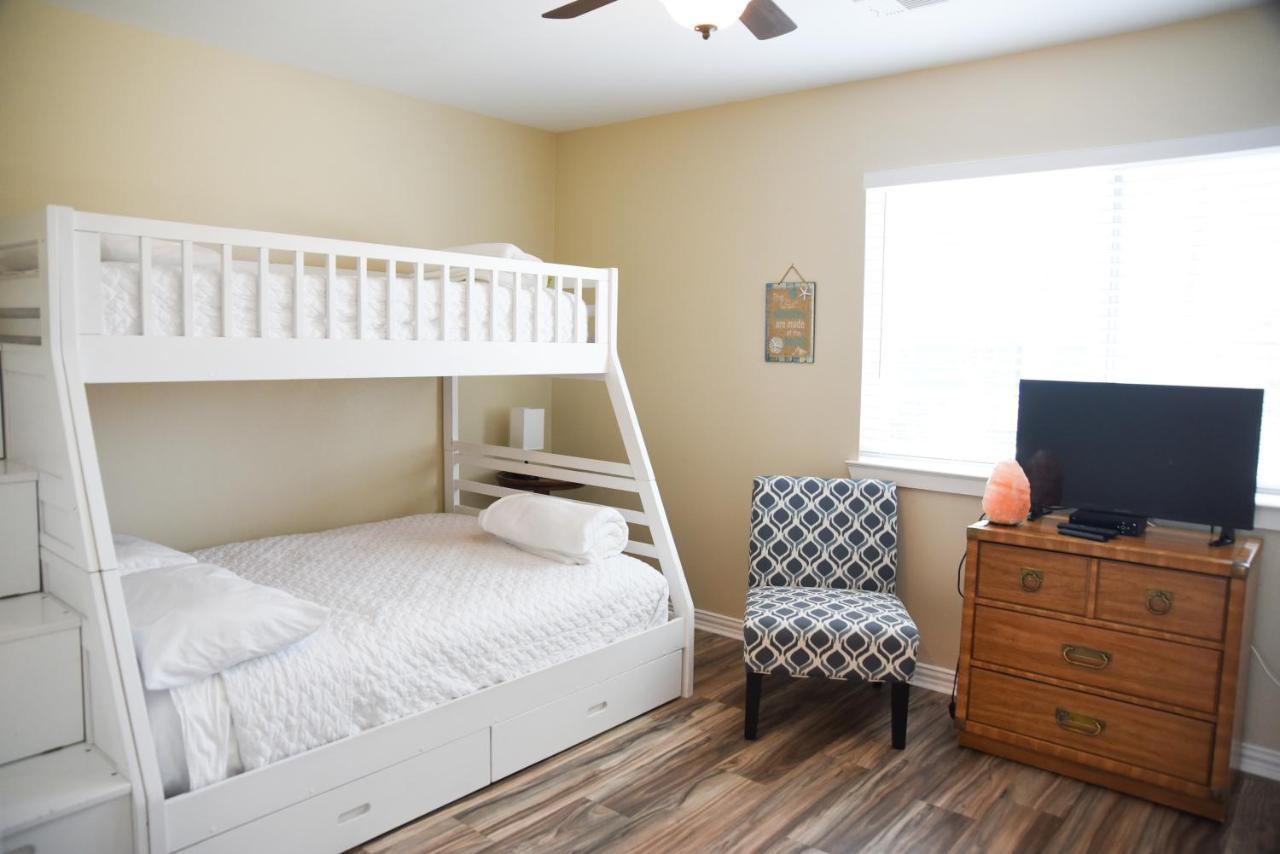 Rockport Waterfront Condo With A View Exteriör bild