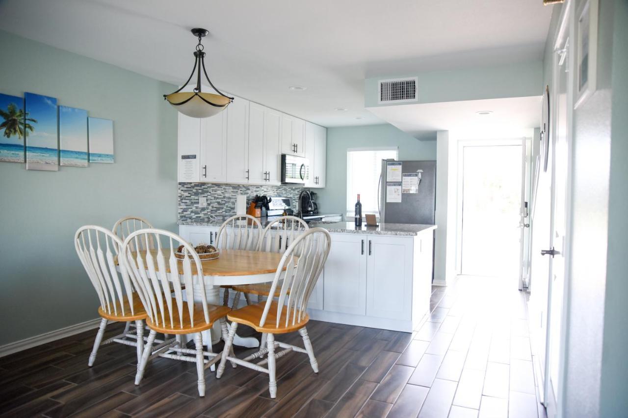 Rockport Waterfront Condo With A View Exteriör bild