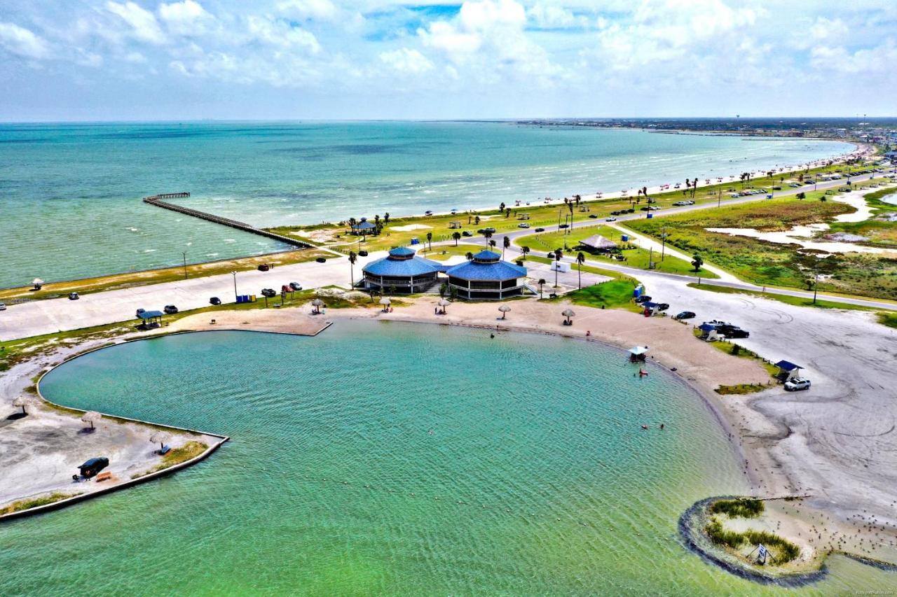 Rockport Waterfront Condo With A View Exteriör bild